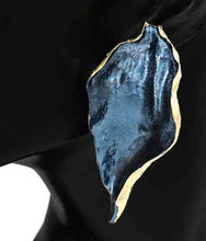 Load image into Gallery viewer, Statement Earrings